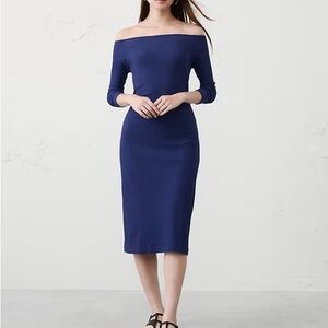 NWT OFF-THE SHOULDER RIBBED MIDI DRESS Banana Republic - Color Blue - Size Large